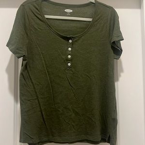 Old Navy Short Sleeve Tee